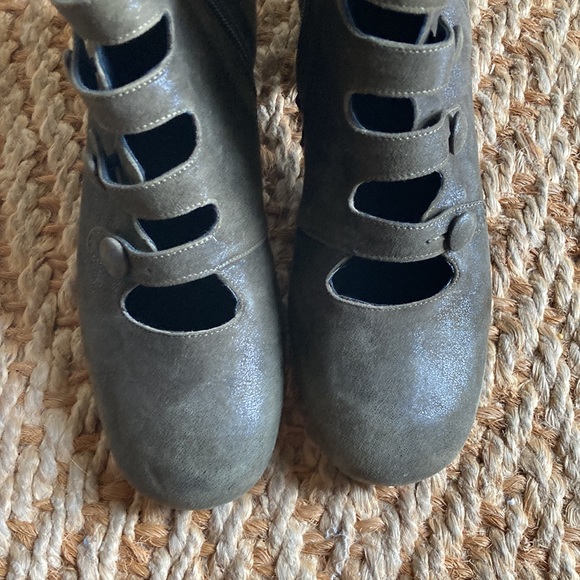 Sundance boots - Picture 4 of 8